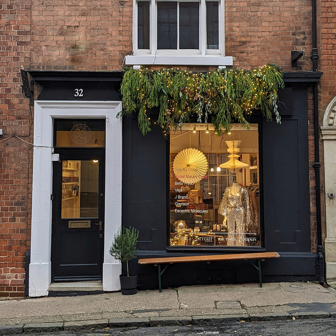 December's Store Opening Hours - 32 The Guild