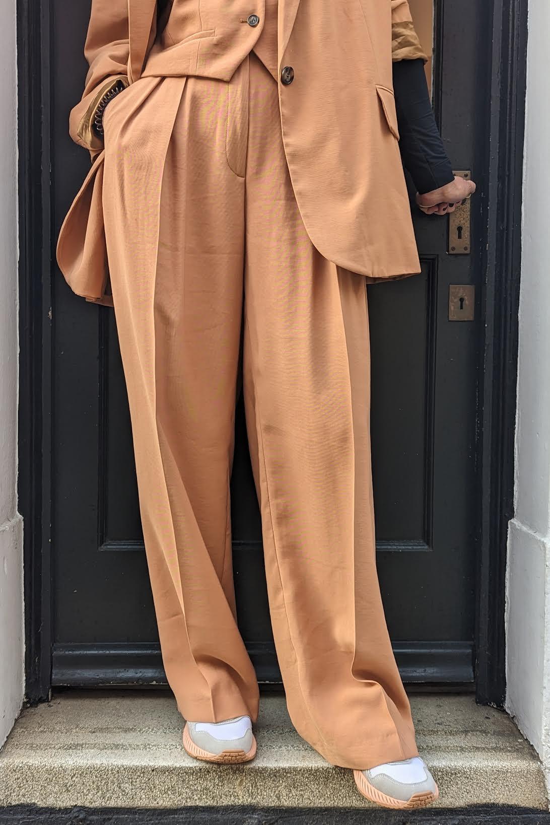 Vanessa Bruno - Bjorn Marron Pleated Trousers - 32 The Guild