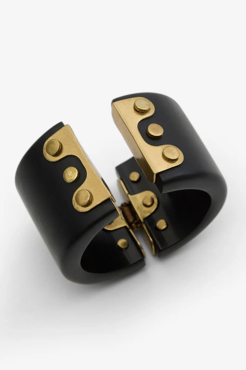 Hoda Black Bracelet Cuff