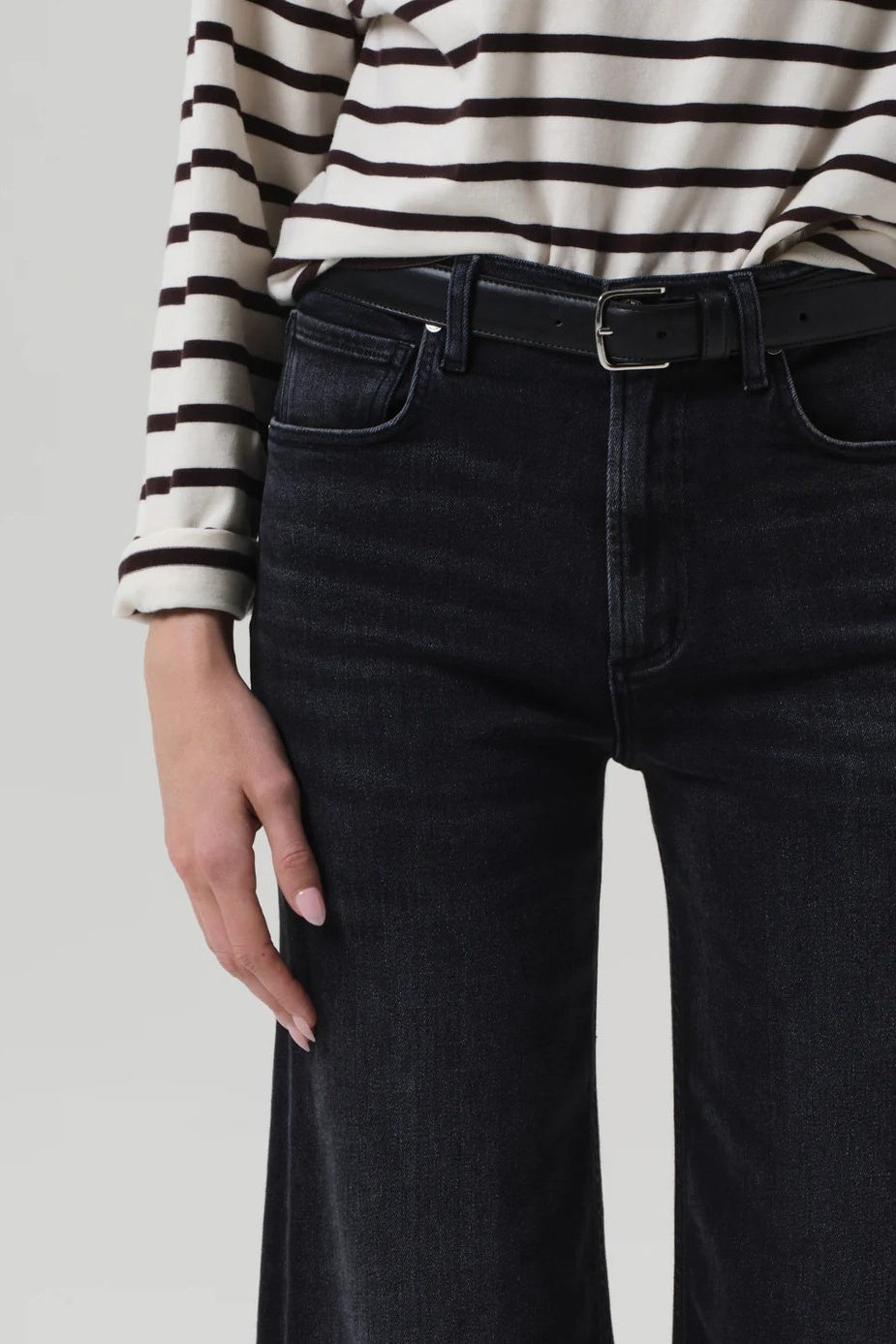 Lyra Wide Leg Medallion Crop Jeans