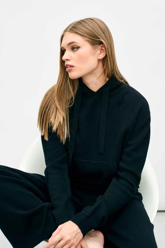 Merino Black Oversize Hoodie