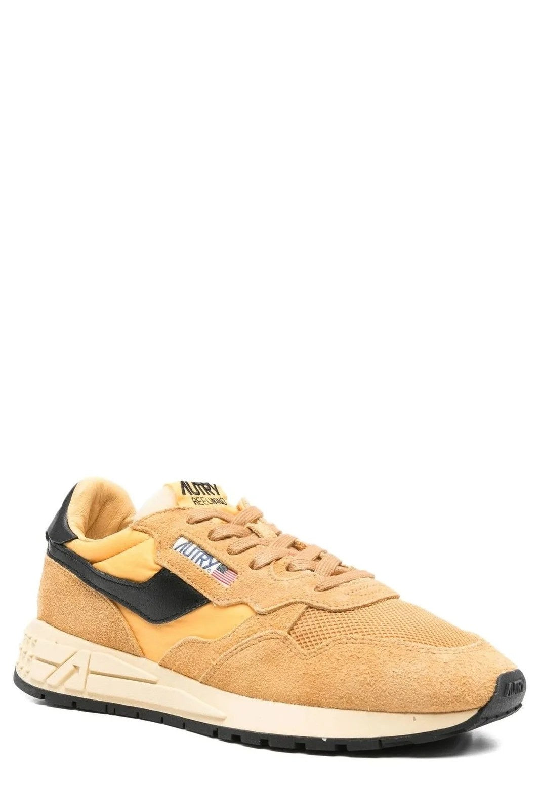 Reelwind Low Sneakers in Taffy Suede and Black