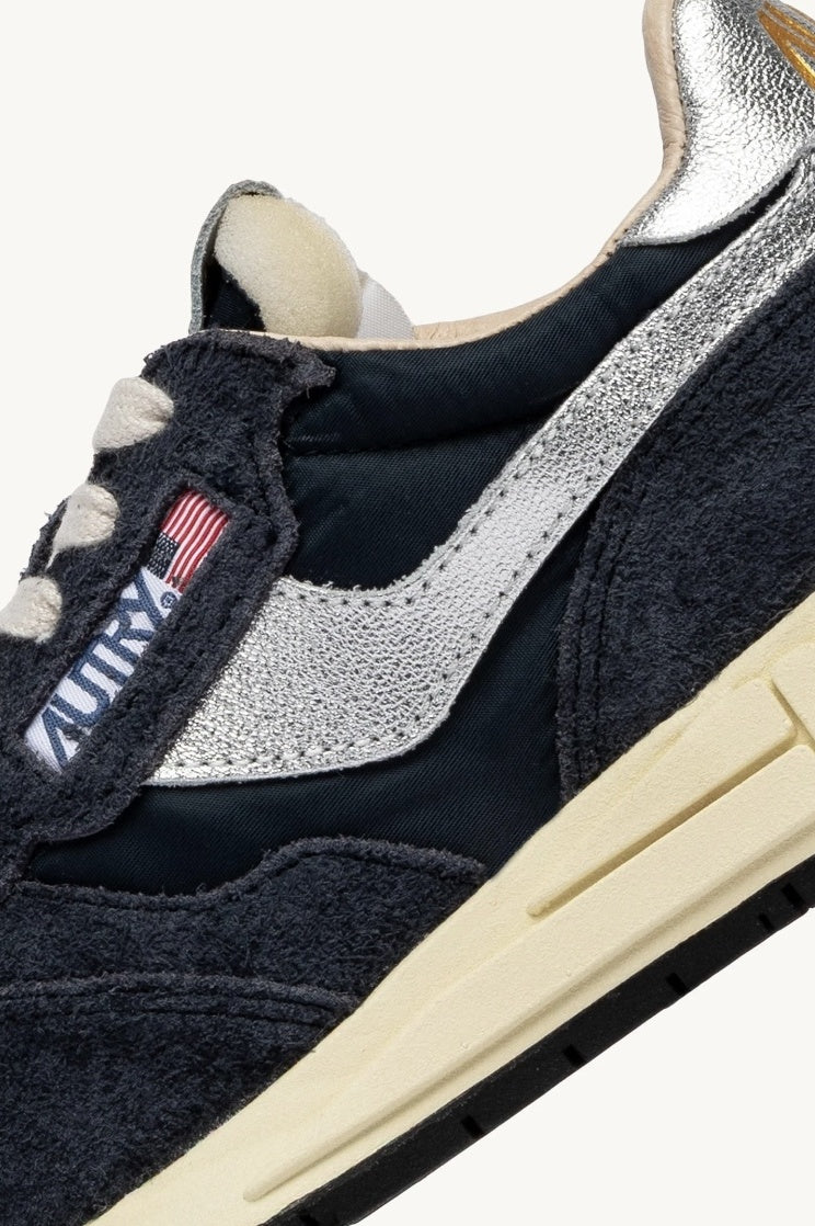 Reelwind Low Sneakers in Space and Silver Nylon Suede and Leather
