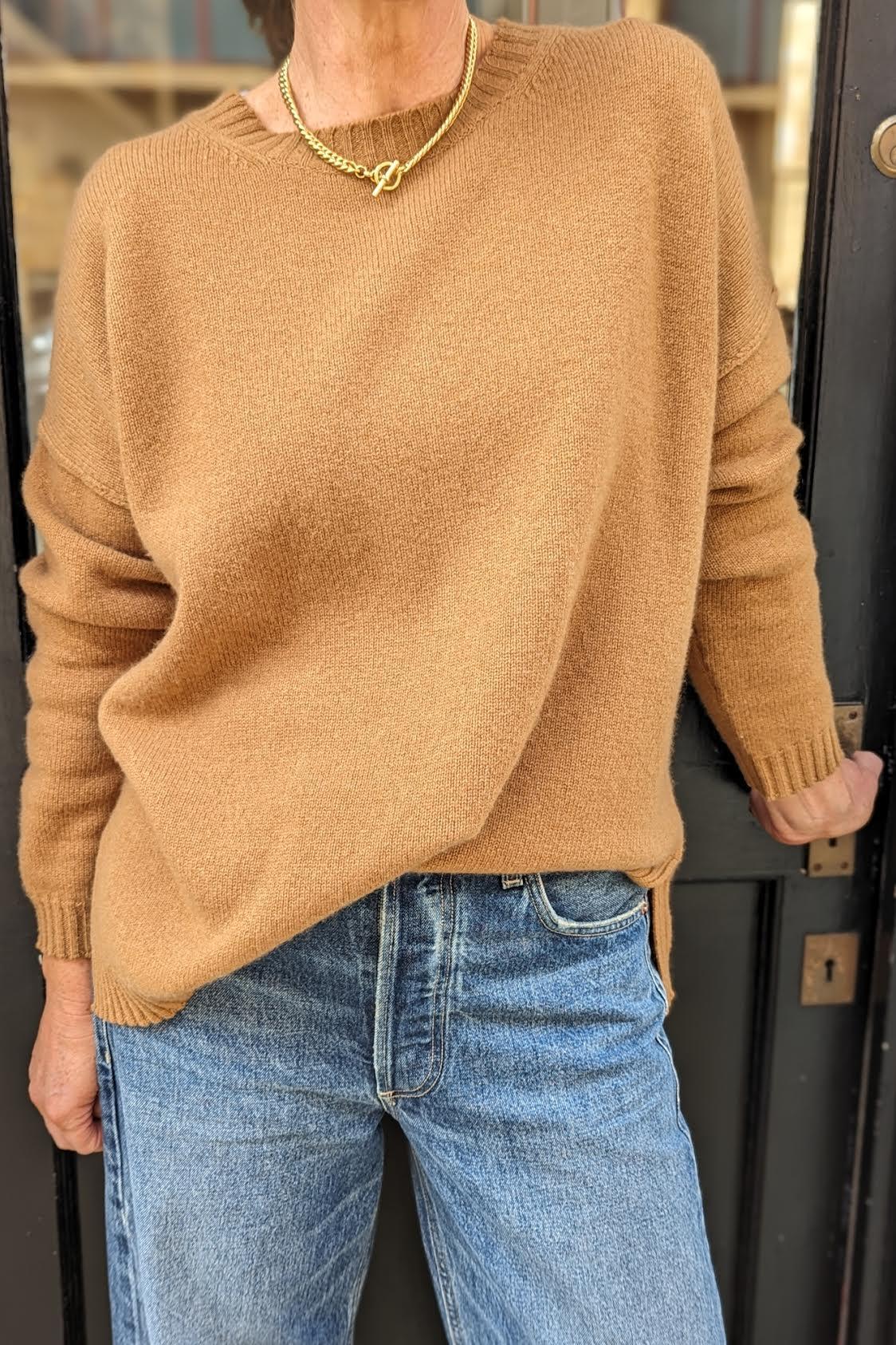 Jumper 1234 - Caramel Crew Cashmere Jumper - 32 The Guild