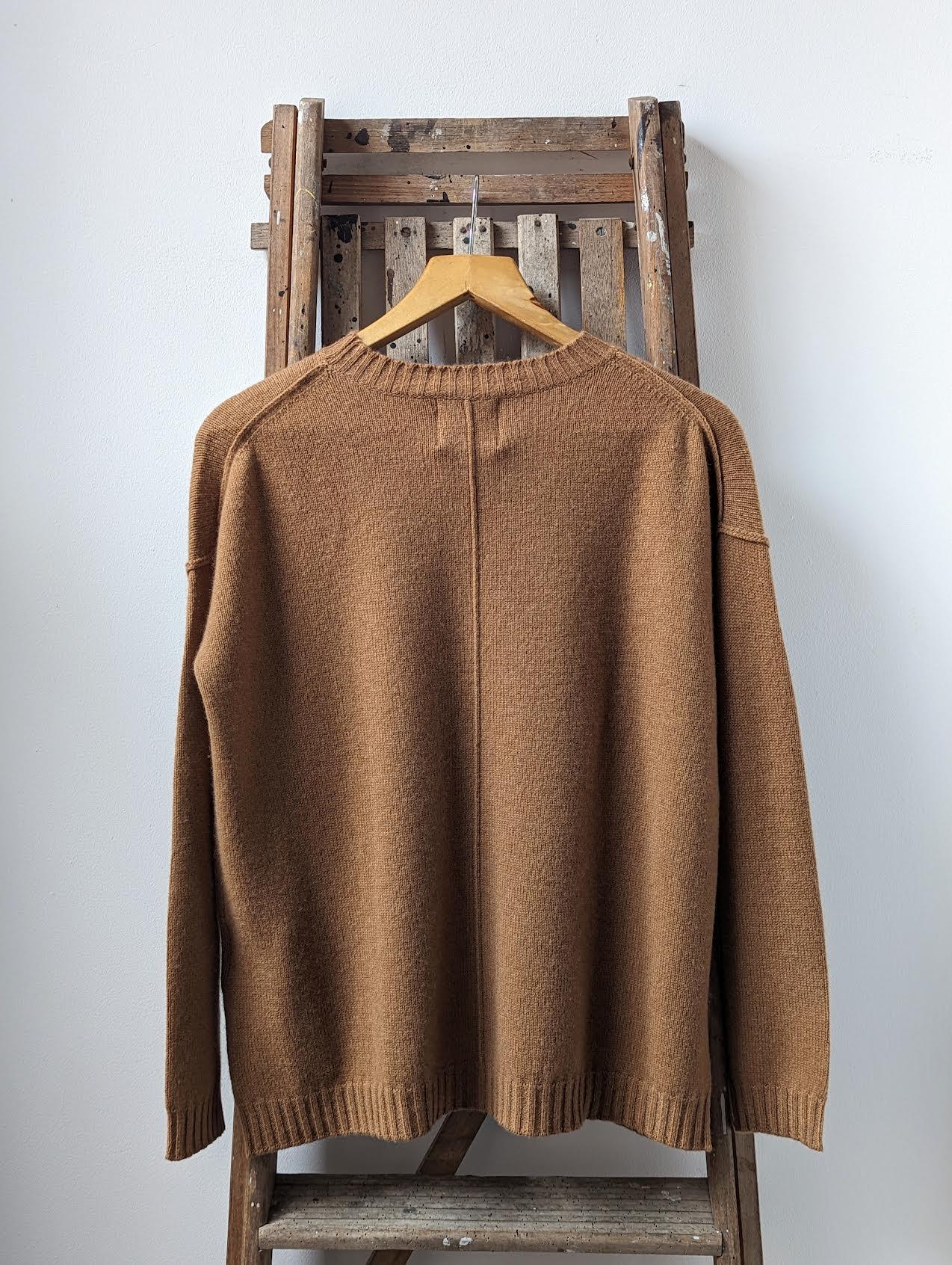 Jumper 1234 - Caramel Crew Cashmere Jumper - 32 The Guild