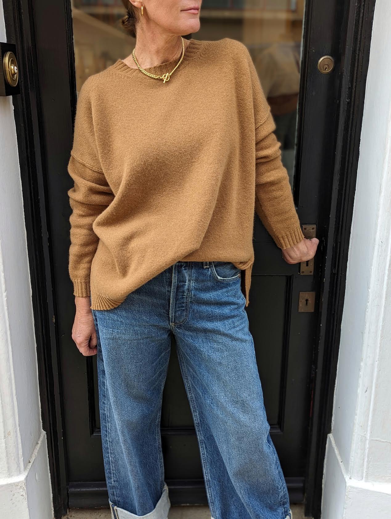 Jumper 1234 - Caramel Crew Cashmere Jumper - 32 The Guild