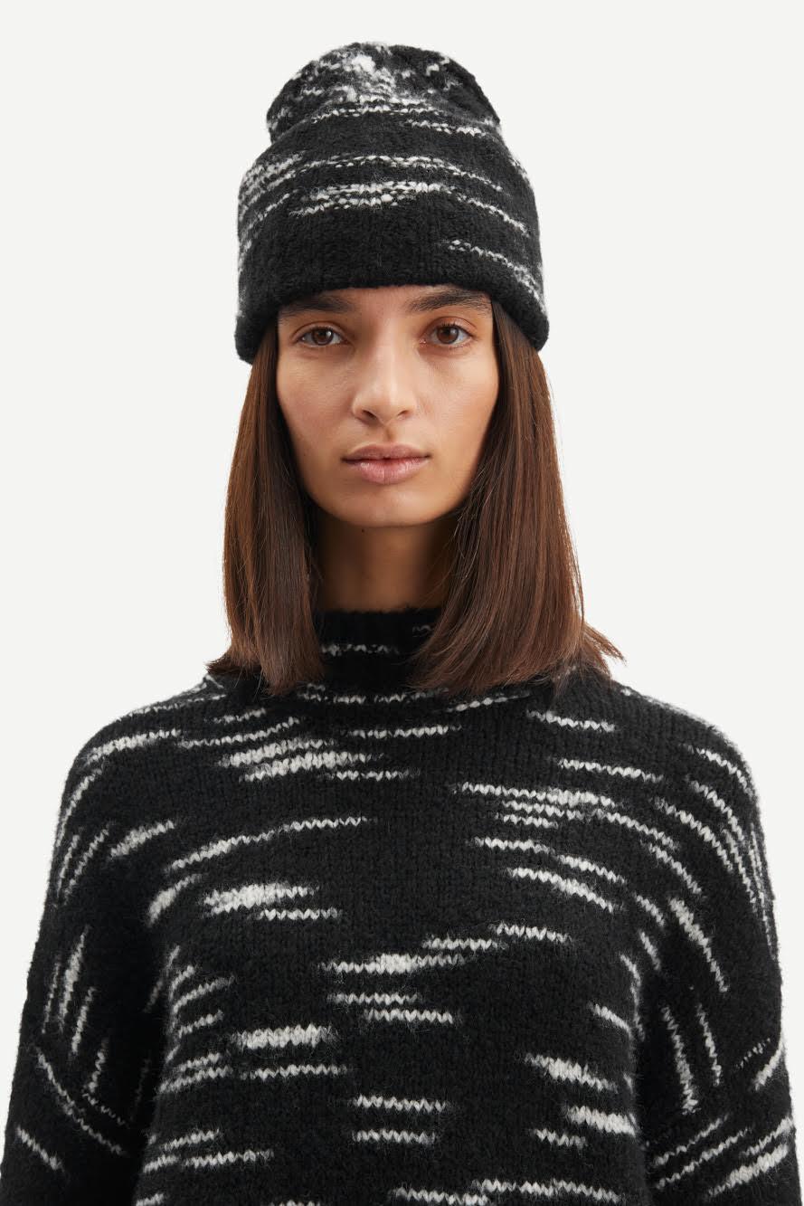 Samsoe Samsoe - Celeste Black Fleck Beanie Hat - 32 The Guild