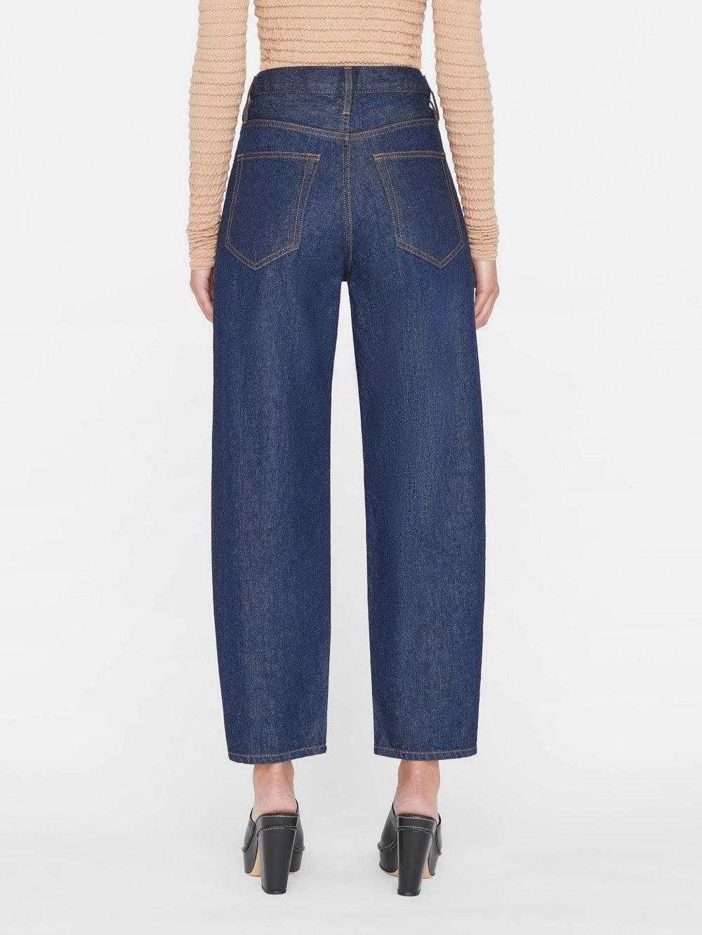 Frame - Ultra High-Rise Barrel Leg Rinse Jeans - 32 The Guild