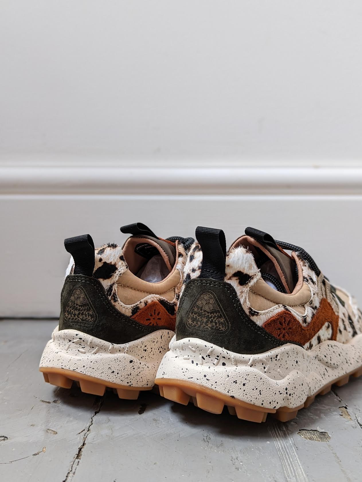 Flower Mountain - Yamano Pony Hair Sneakers - 32 The Guild