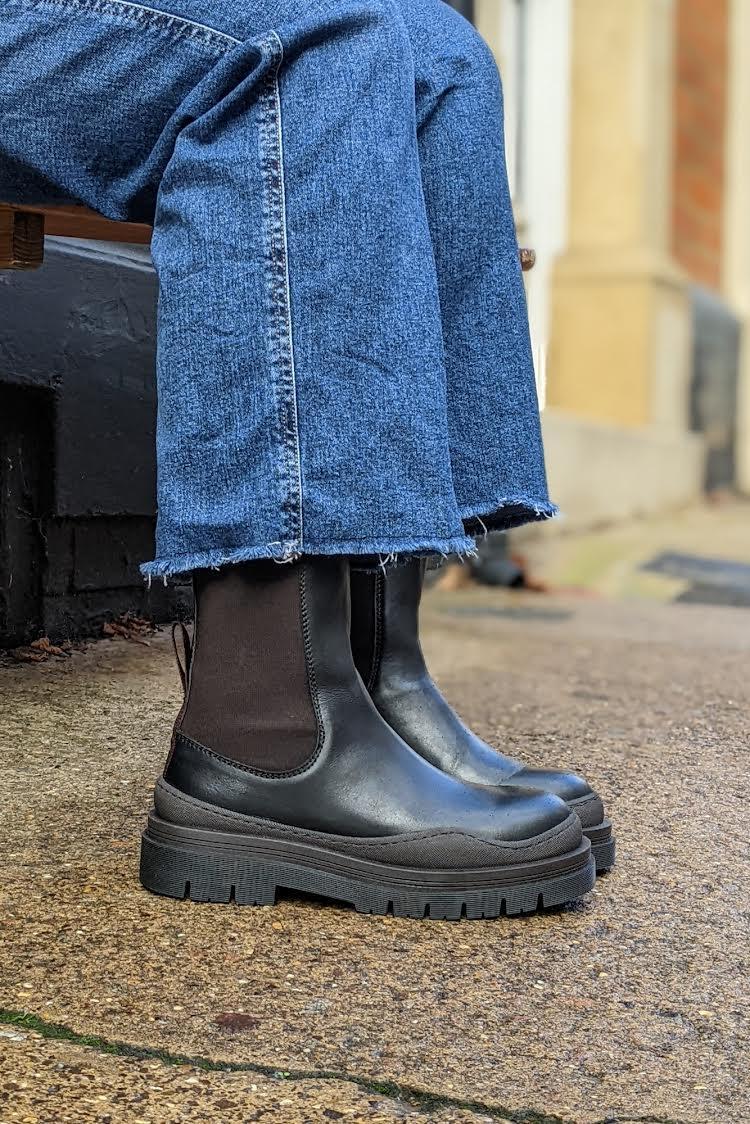 See By Chloe - Black Leather Chelsea Boots - 32 The Guild