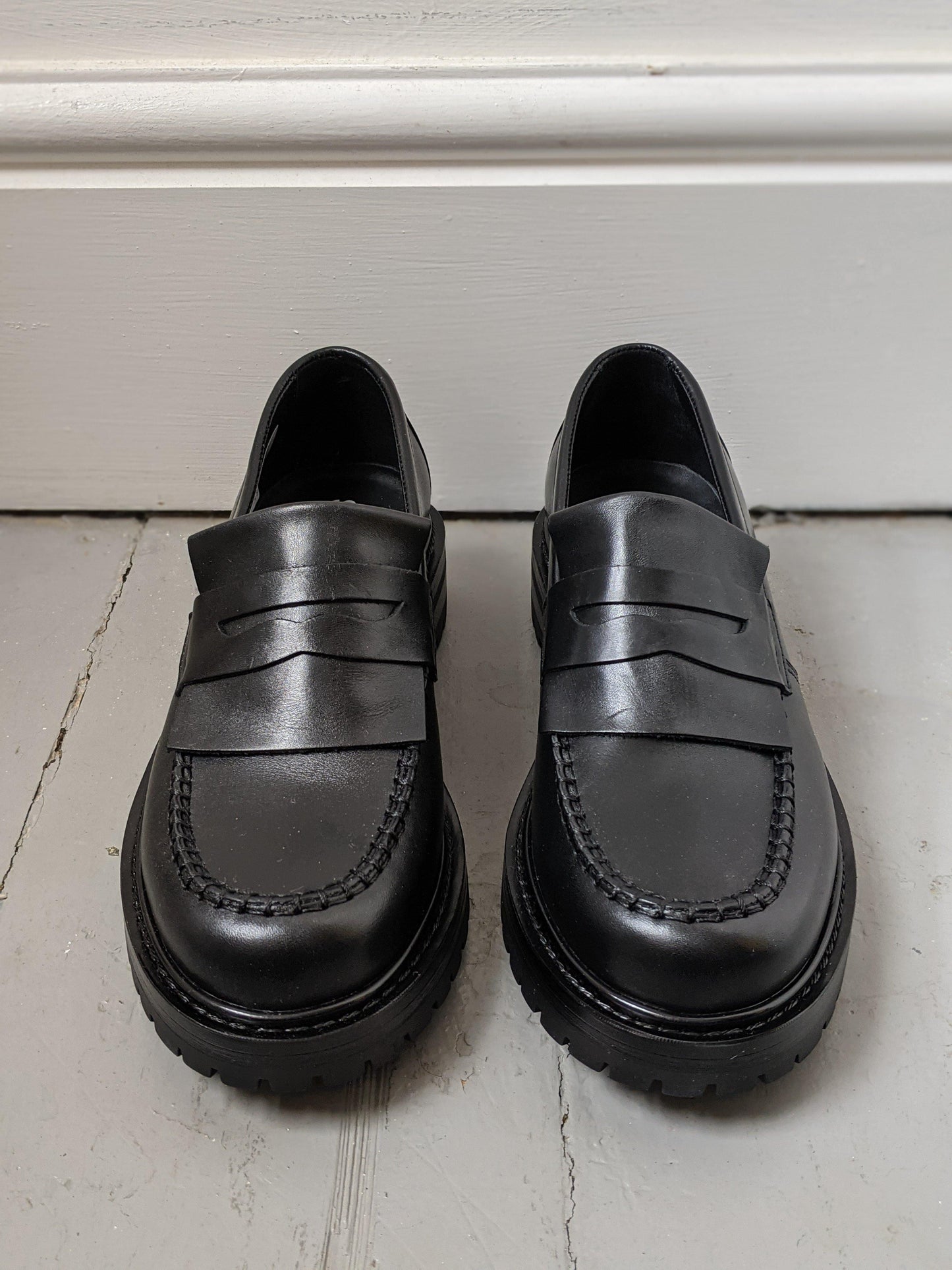 Samsoe Samsoe - Fira Black Leather Penny Loafers - 32 The Guild
