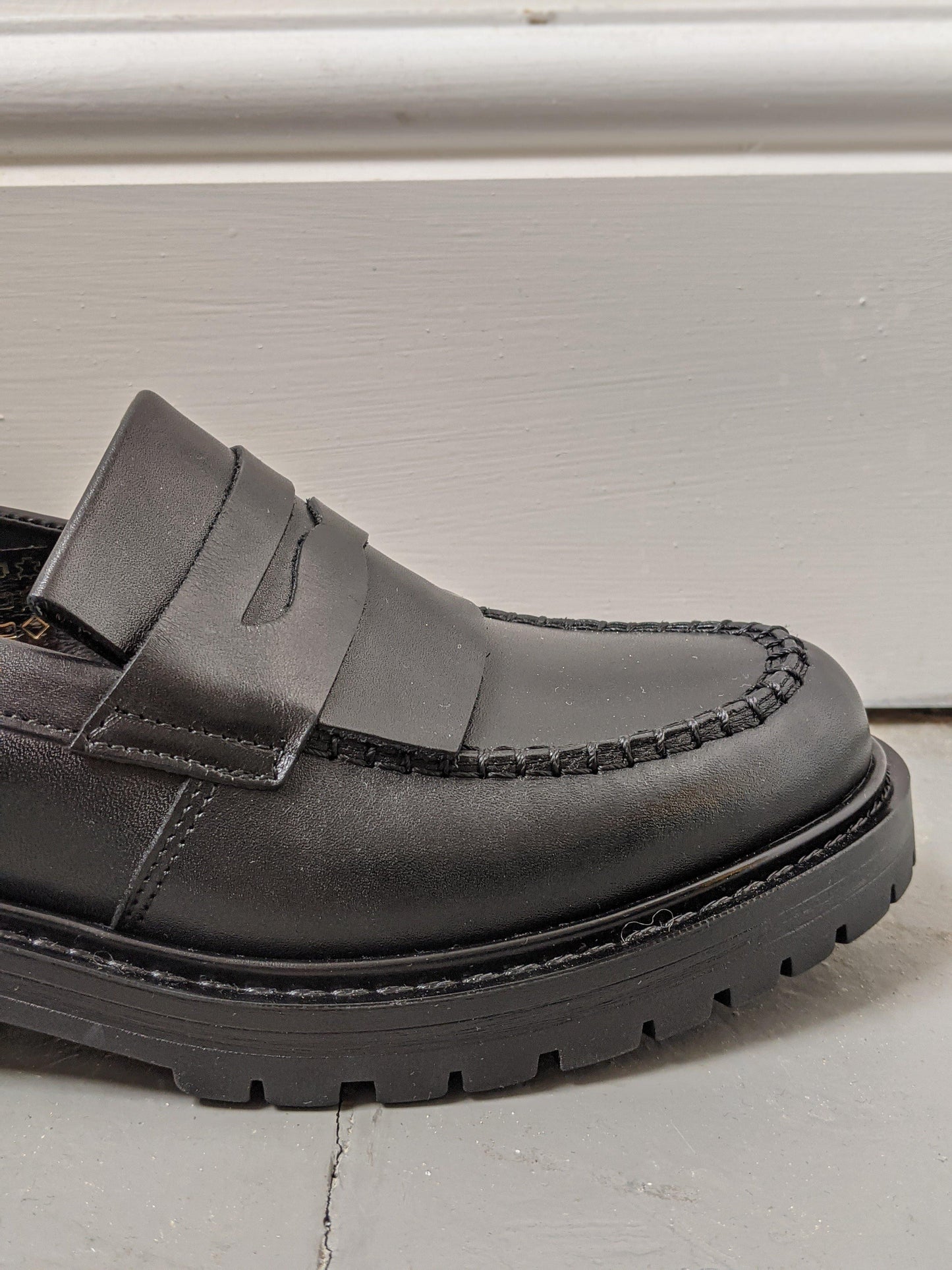 Samsoe Samsoe - Fira Black Leather Penny Loafers - 32 The Guild