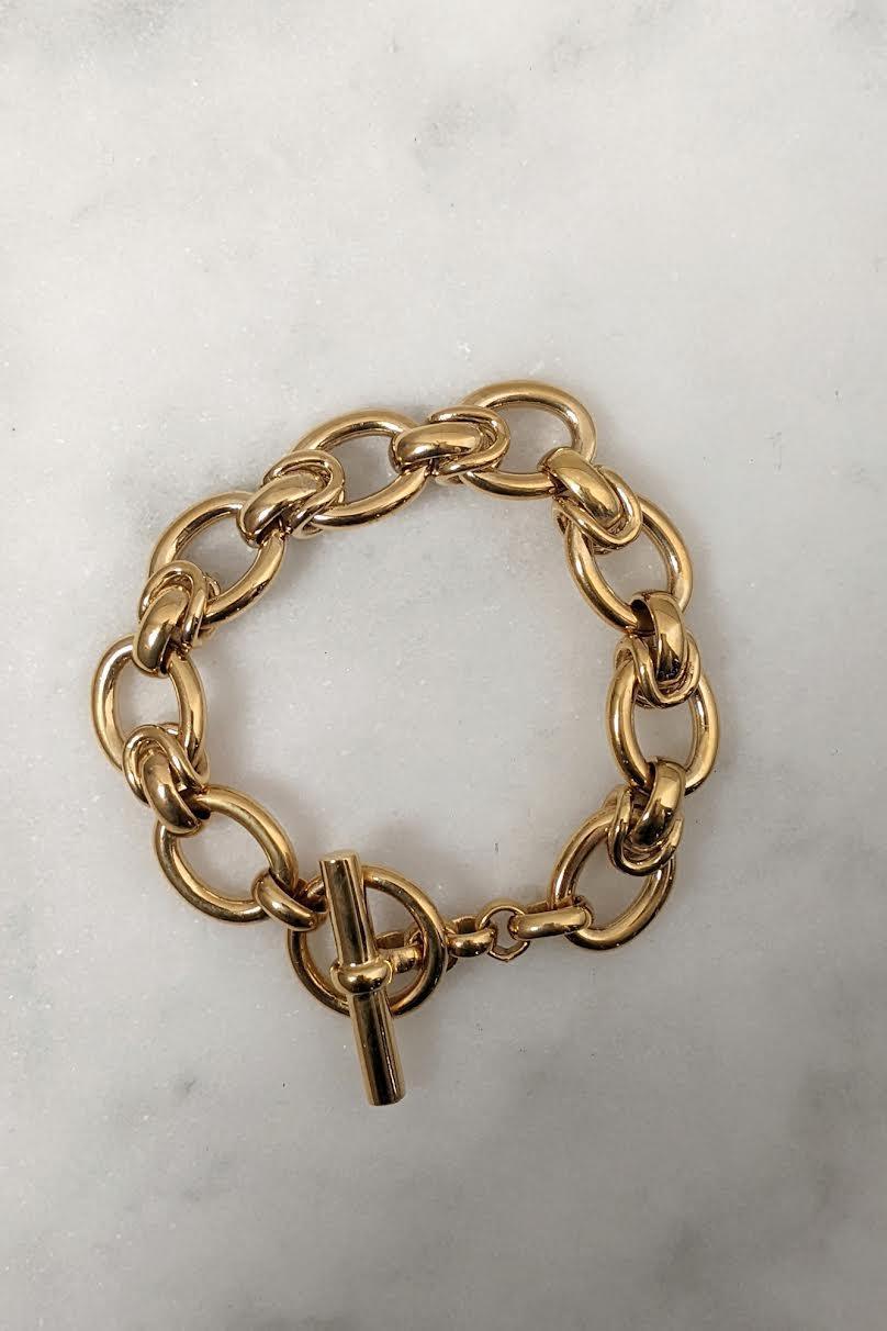 Tilly Sveaas - Large Gold Interlock Bracelet - 32 The Guild