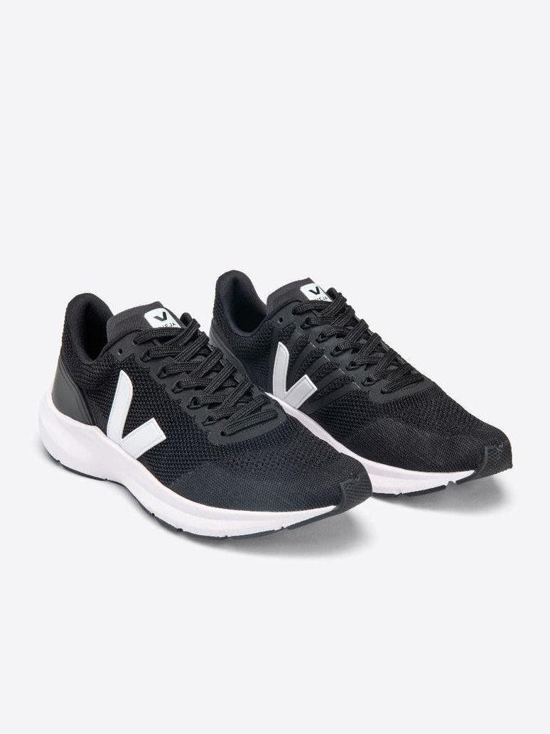 Veja - Marlin Black & White Sneakers - 32 The Guild