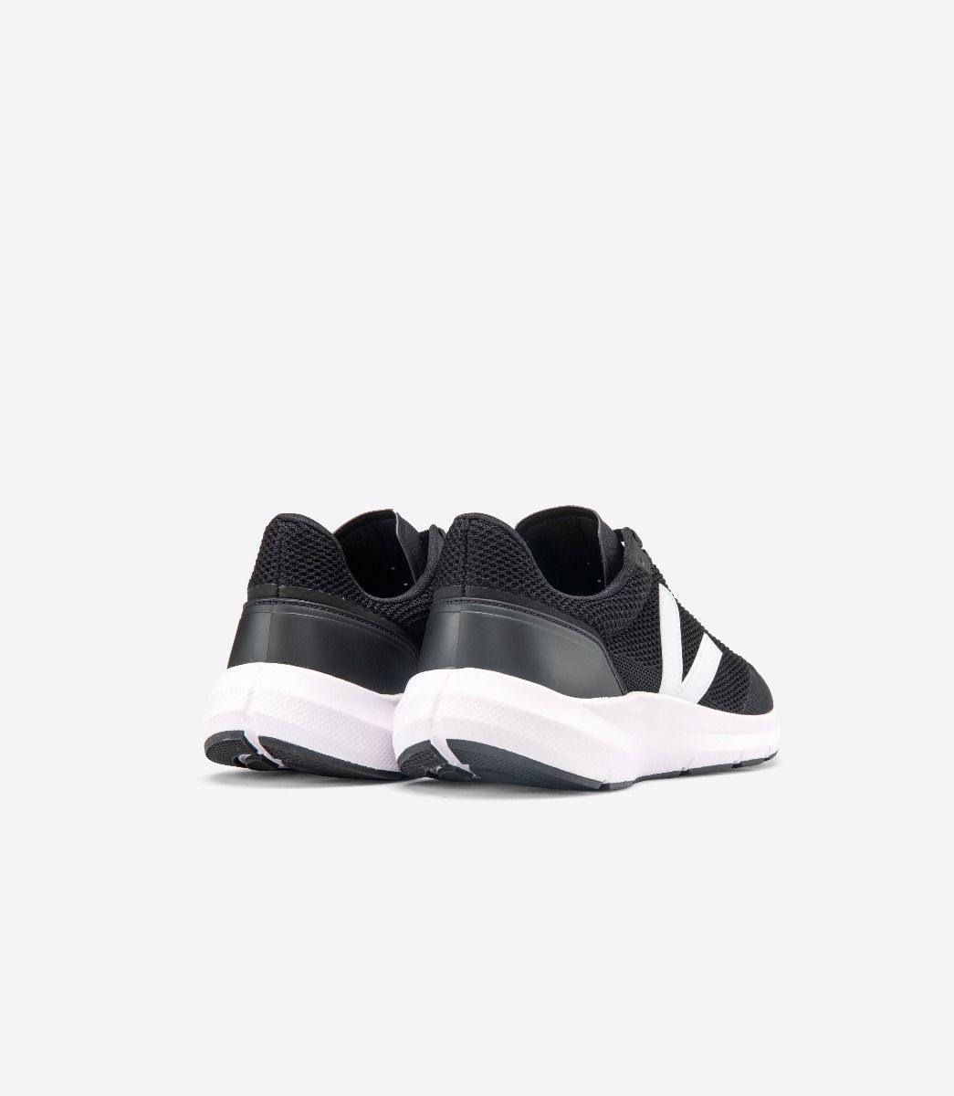 Veja - Marlin Black & White Sneakers - 32 The Guild