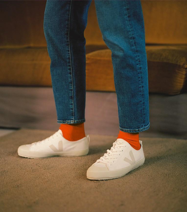 Veja - Nova Canvas White Pierre Sneakers - 32 The Guild