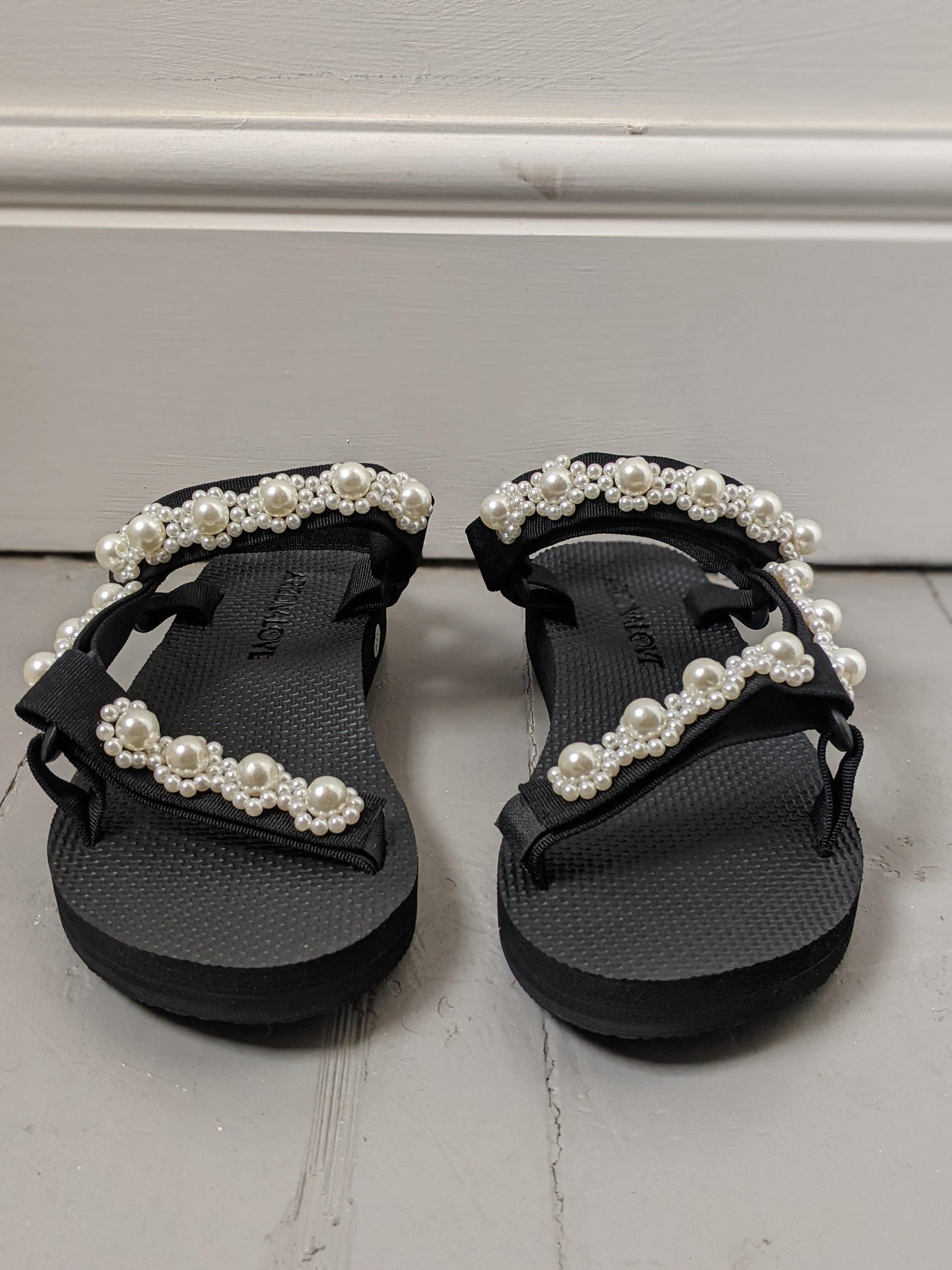 arizona love pearl trekky sandal