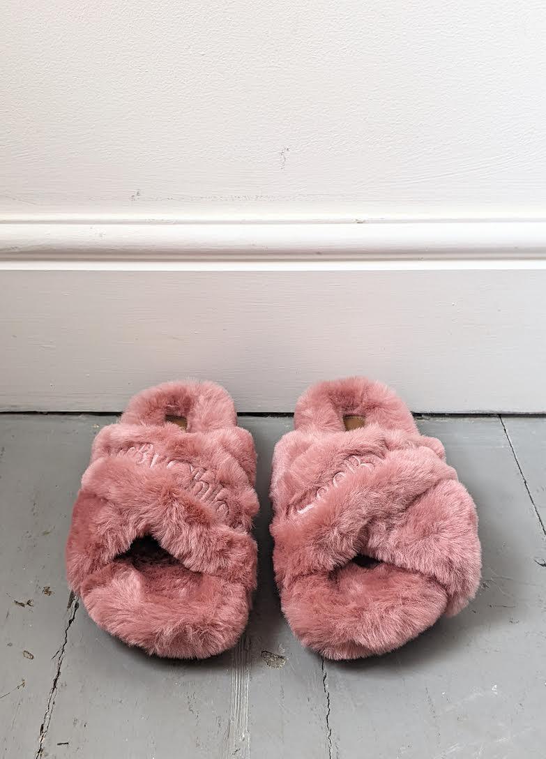 See By Chloe - Pink Faux Fur Cross-Over Sandals - 32 The Guild