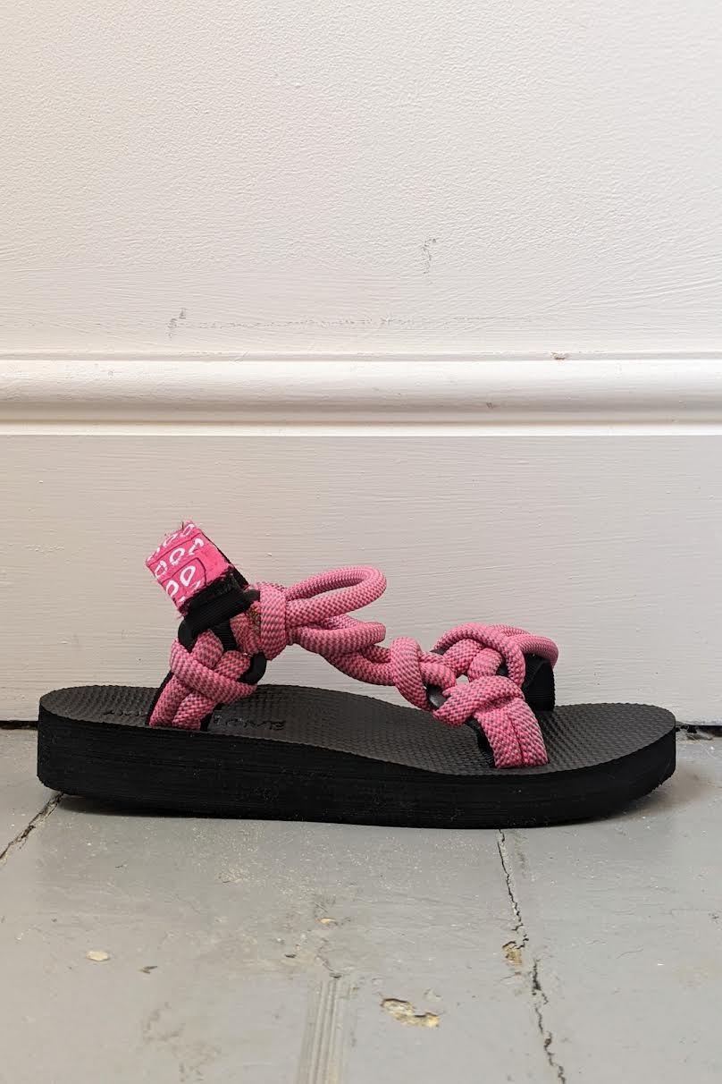 Arizona Love - Pink Rope Trekky Sandals - 32 The Guild