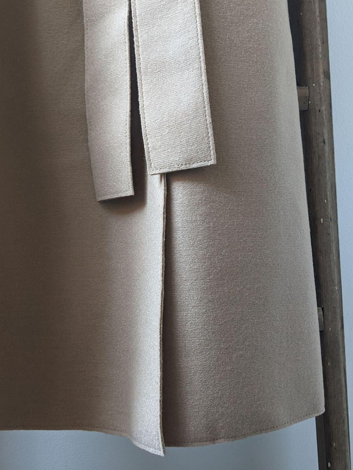 Harris Wharf - Sand Belted Trench Coat - 32 The Guild