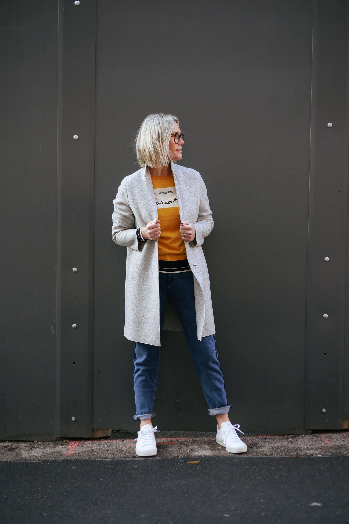Side Panel Petit Ami Slim Boyfriend Jeans - 32 The Guild