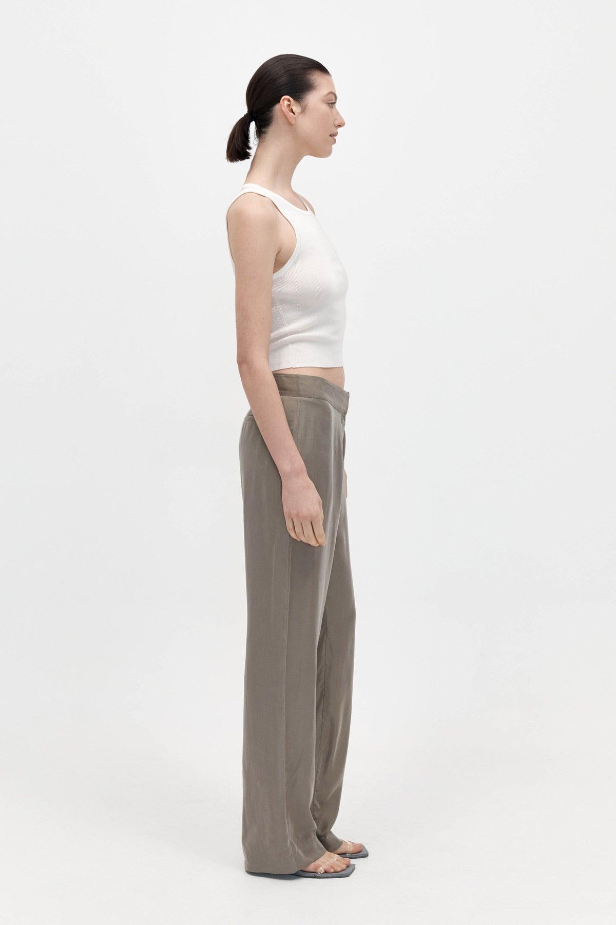 St. Agni - Straight Leg Caster Grey Trousers - 32 The Guild