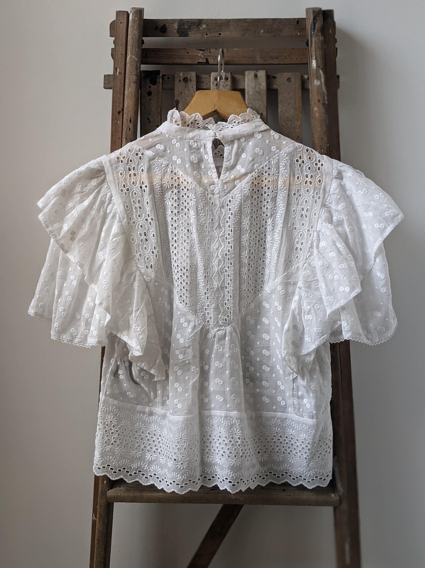 isabel marant etoile tizaina white broderie anglaise ruffle blouse