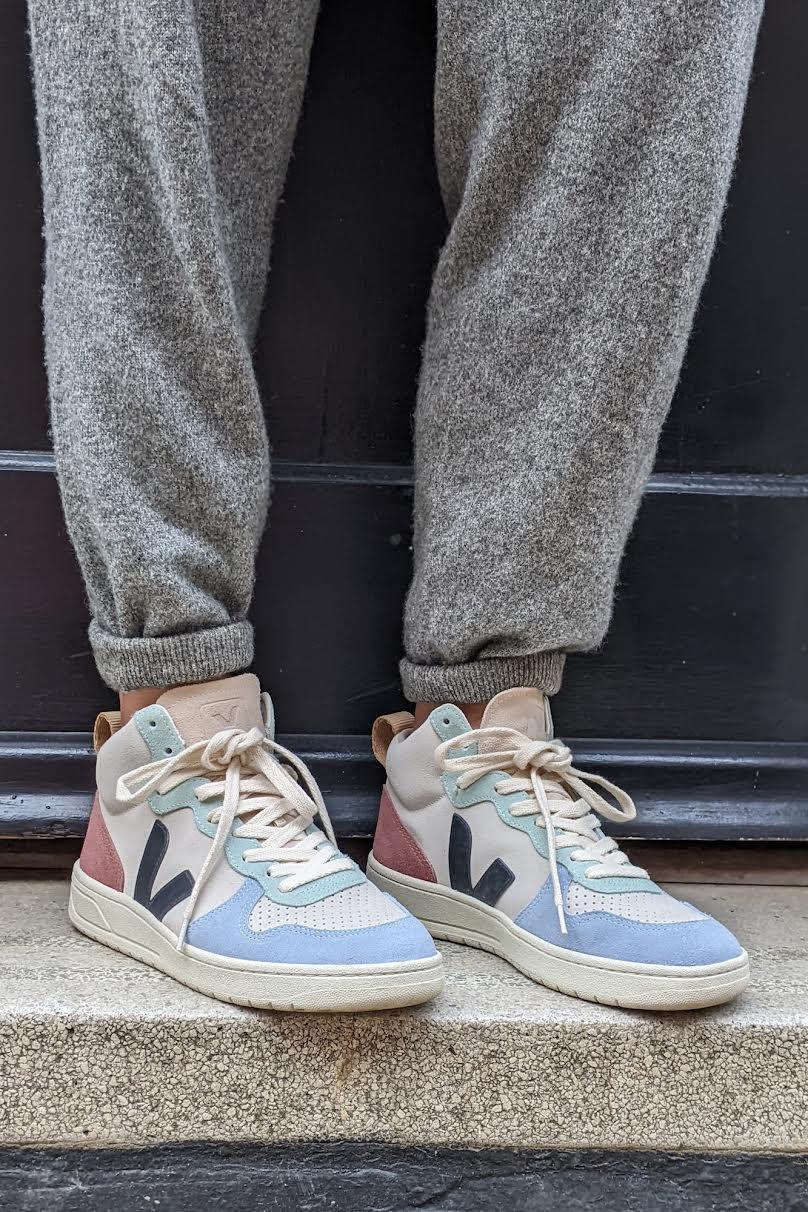 Veja - V15 Multi-Suede Hi-Top Sneaker - 32 The Guild