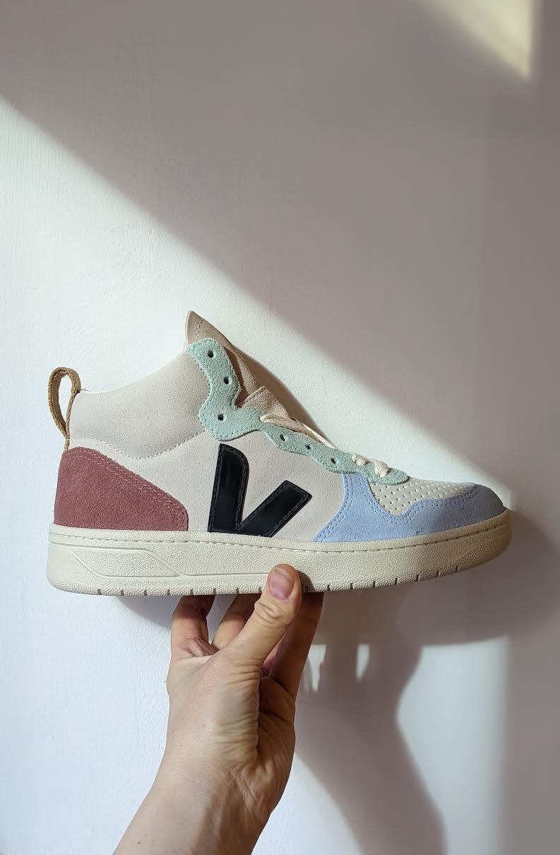 Veja - V15 Multi-Suede Hi-Top Sneaker - 32 The Guild