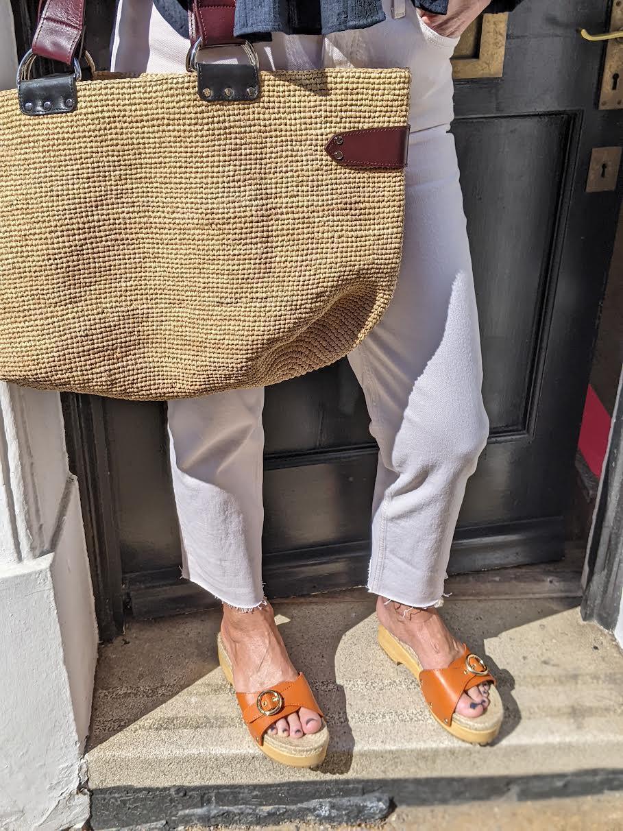 See By Chloe - Viviane Sunset Tan Clog Sandals - 32 The Guild