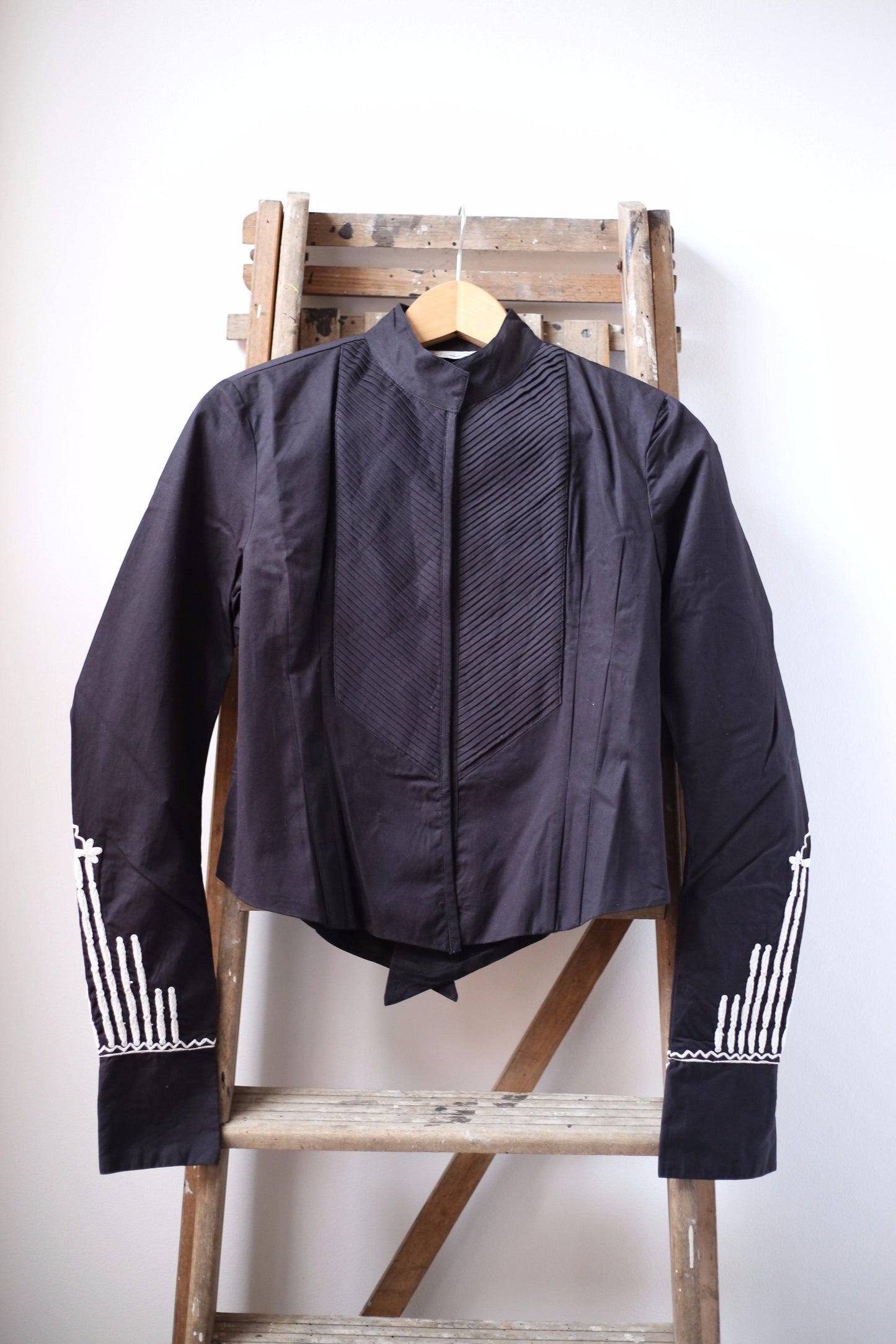 Mes Demoiselles - Wilde Black Pleated Cotton Jacket - 32 The Guild