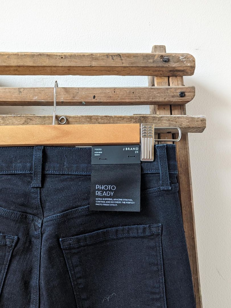 REGUILD - PRELOVED - J Brand Maria Skinny Jeans size 25 - Image 2