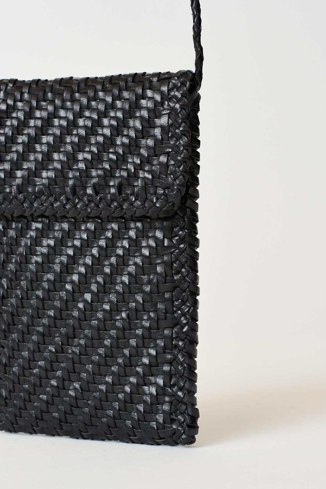 Dragon Diffusion - Black woven leather cross-body phone bag