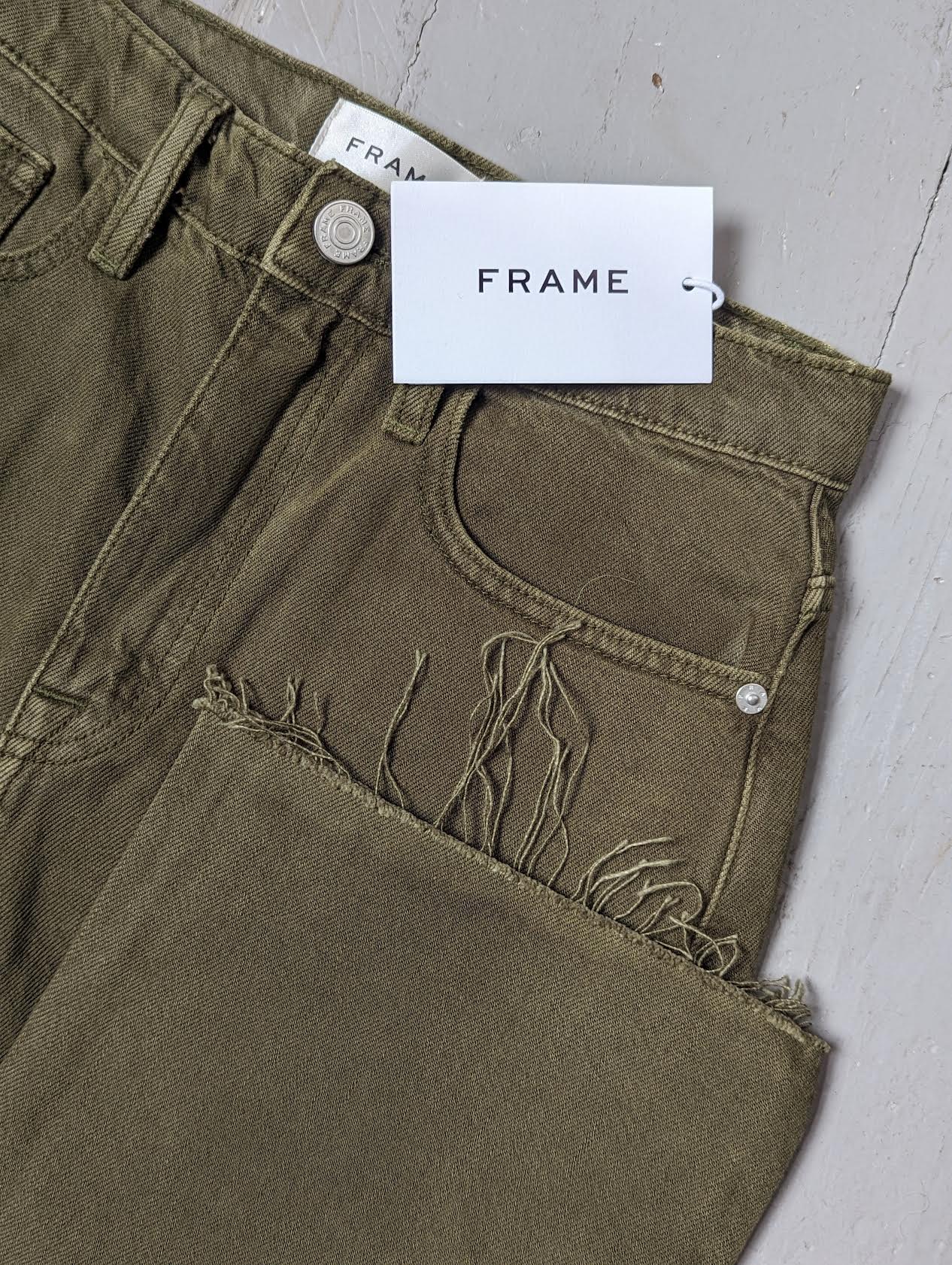 Frame - Le Jane Crop Stoned Fatigue Khaki Jeans
