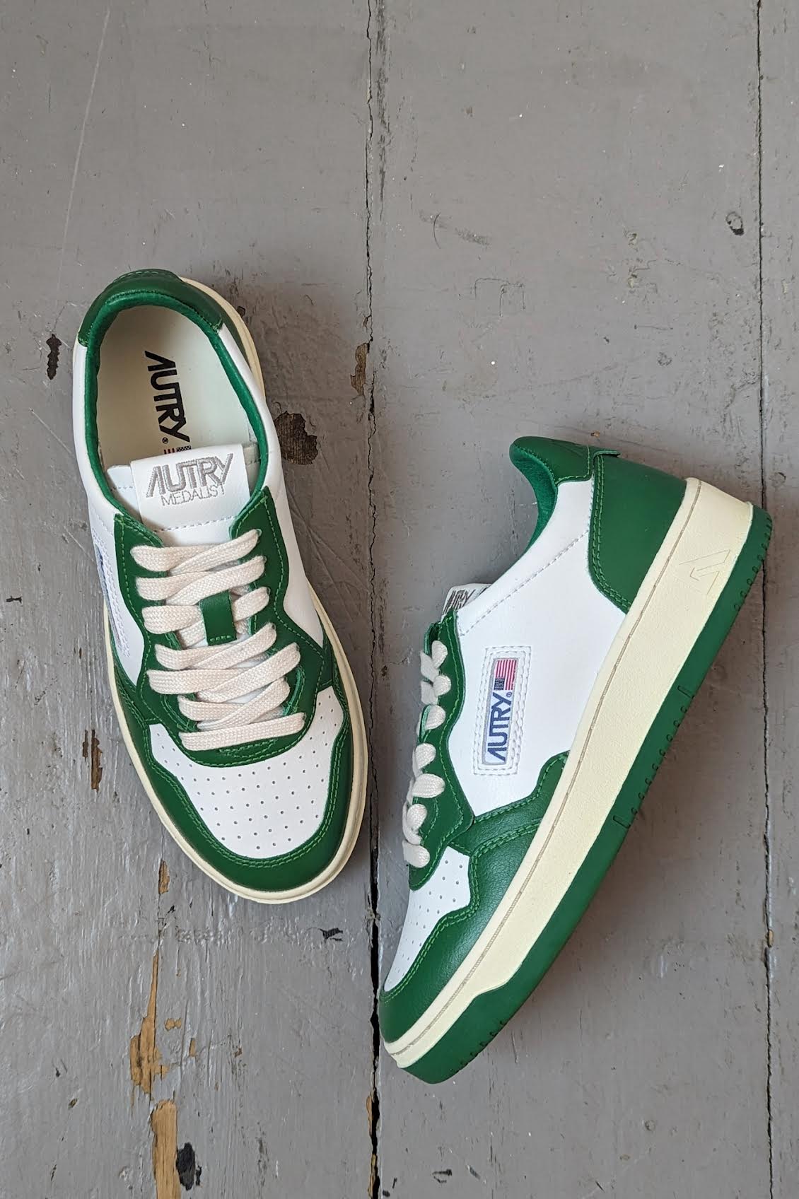 Autry - Medalist White & Green Leather Sneakers
