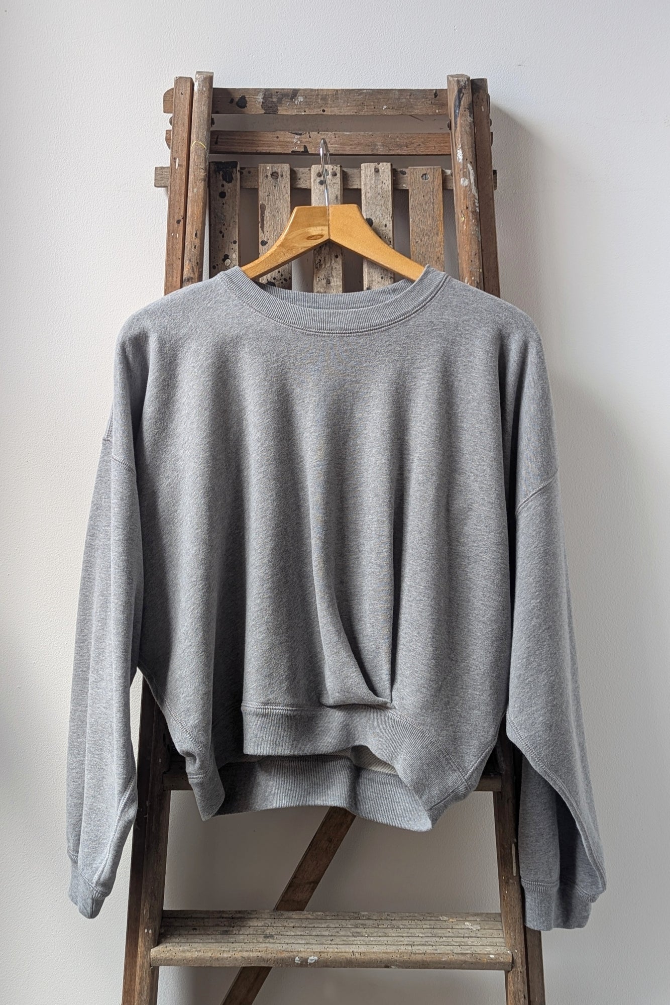 Paulia Grey Sweatshirt