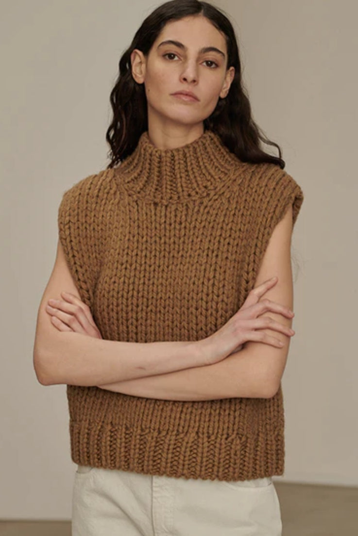 Brett Chestnut Sleeveless Chunky Knit