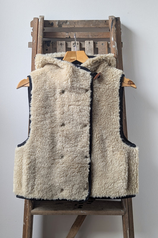 Vilhelm Ecru Faux-Fur Hooded Gilet