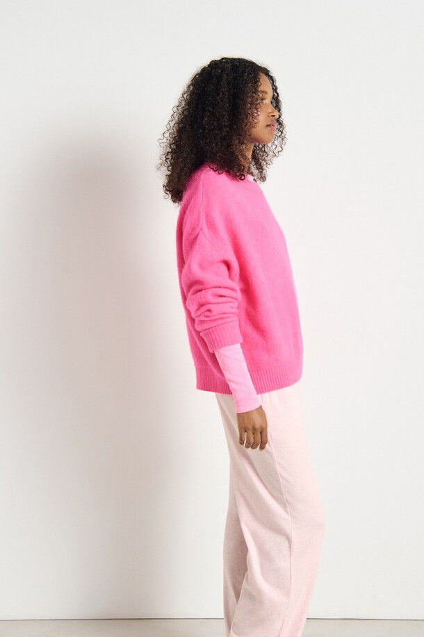 Vitow Fluro Rose Jumper