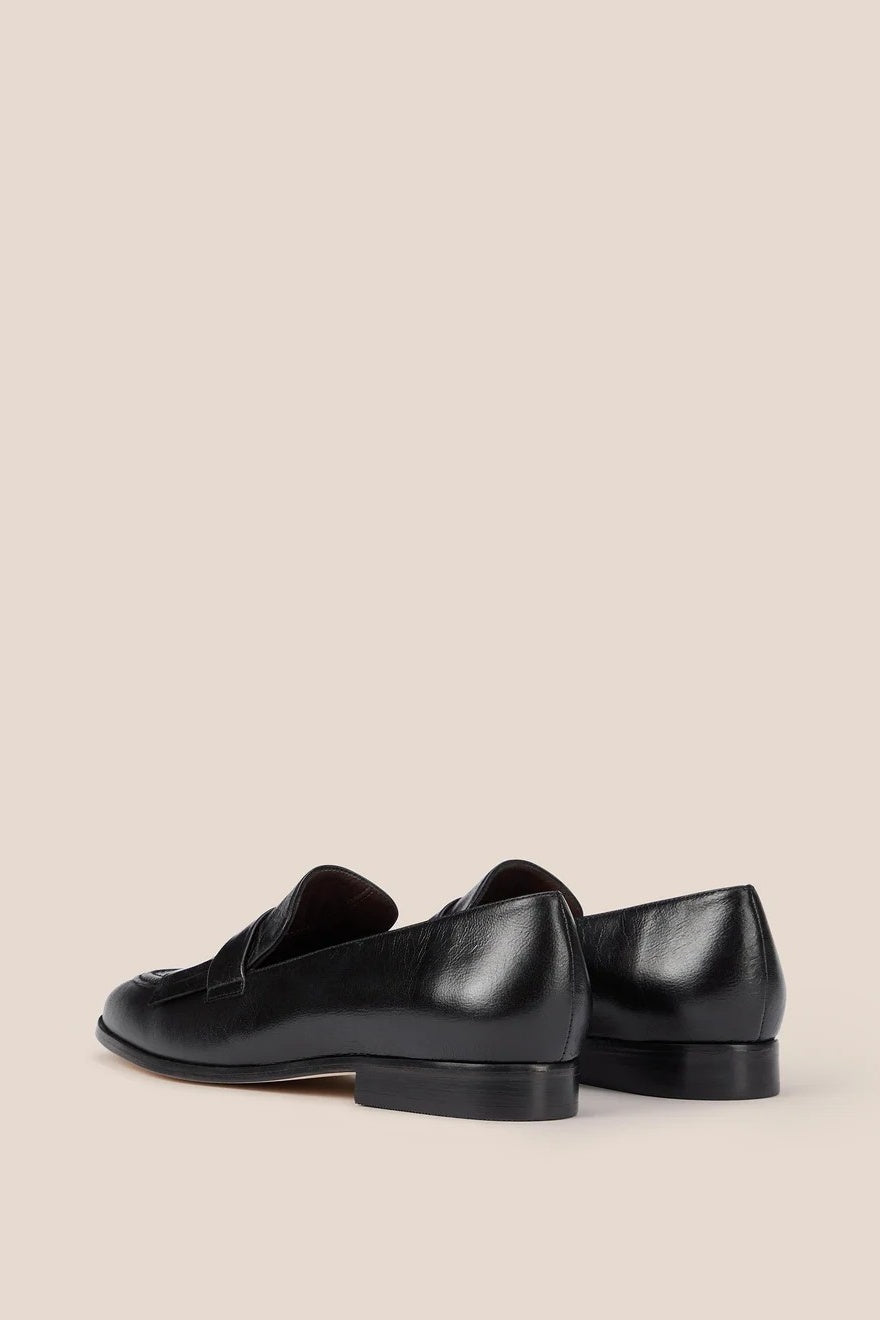 Damson Black Loafer