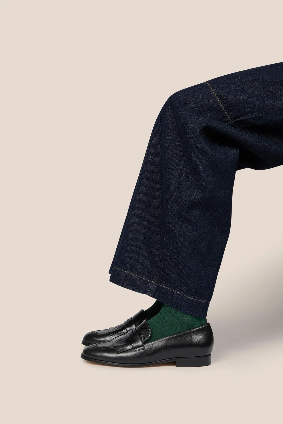 Damson Black Loafer
