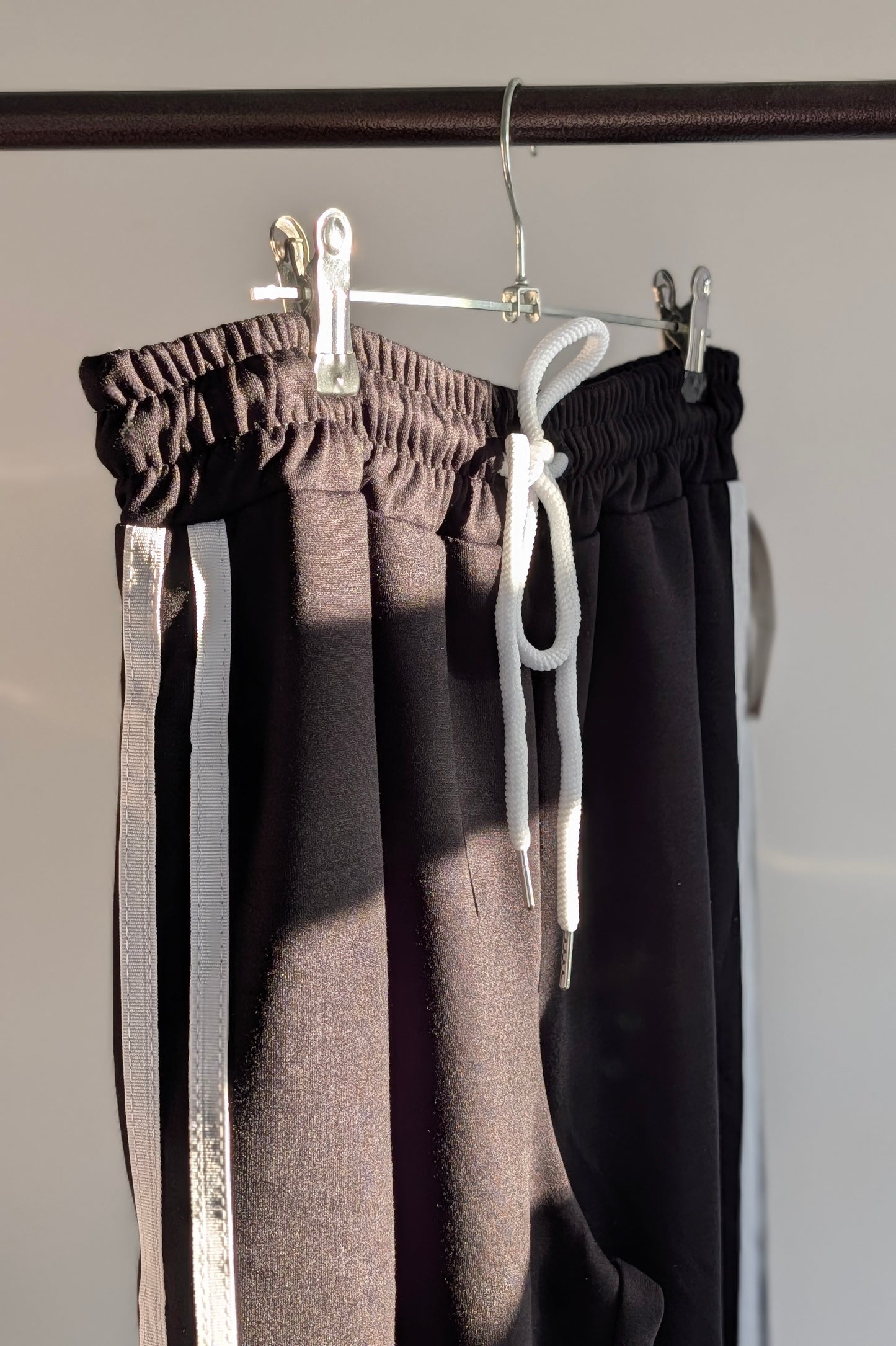 Side Stripe Pant