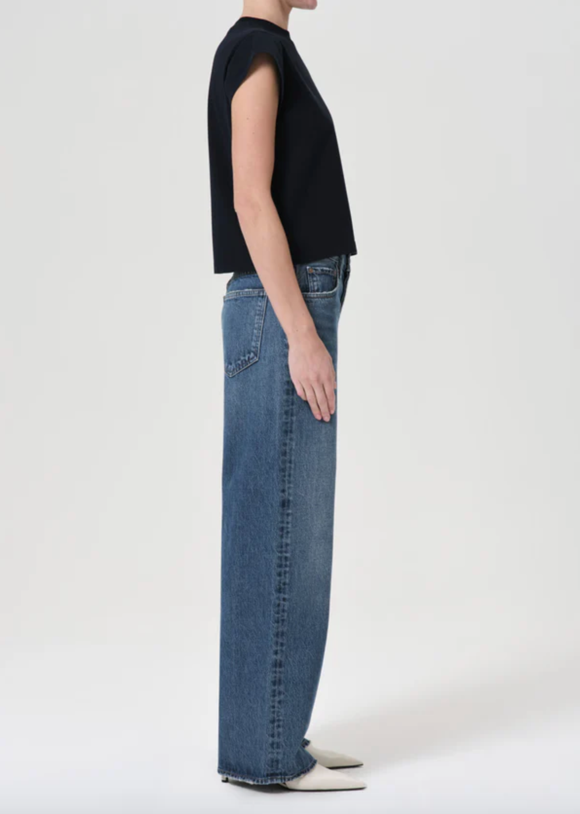 Essence Low Slung Baggy Jeans