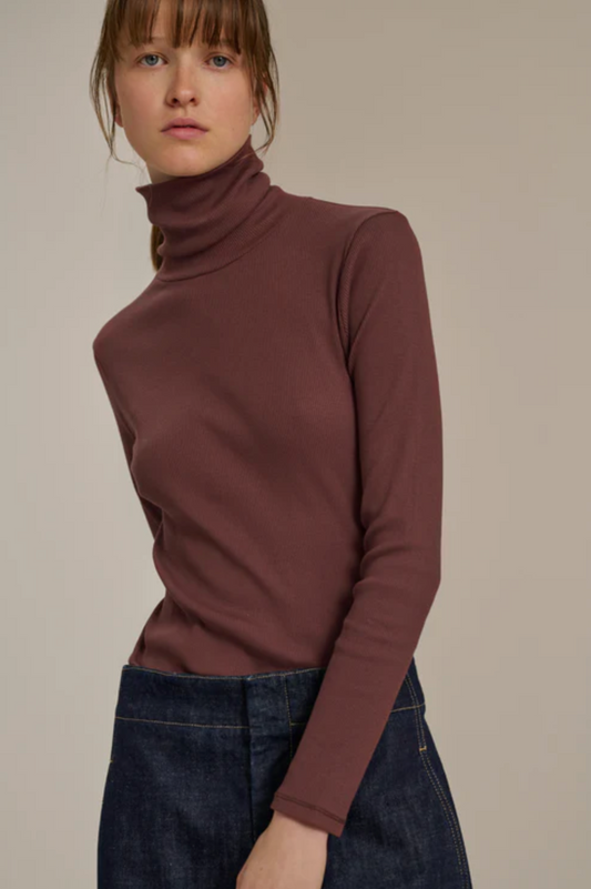 Amsterdam Brique Cotton Turtleneck