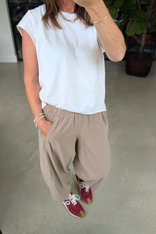 Essential Rolled Finish T-shirt