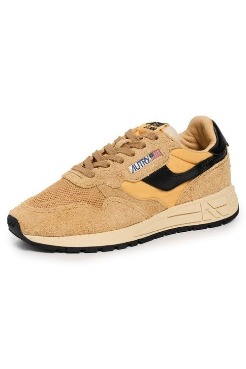 Reelwind Low Sneakers in Taffy Suede and Black