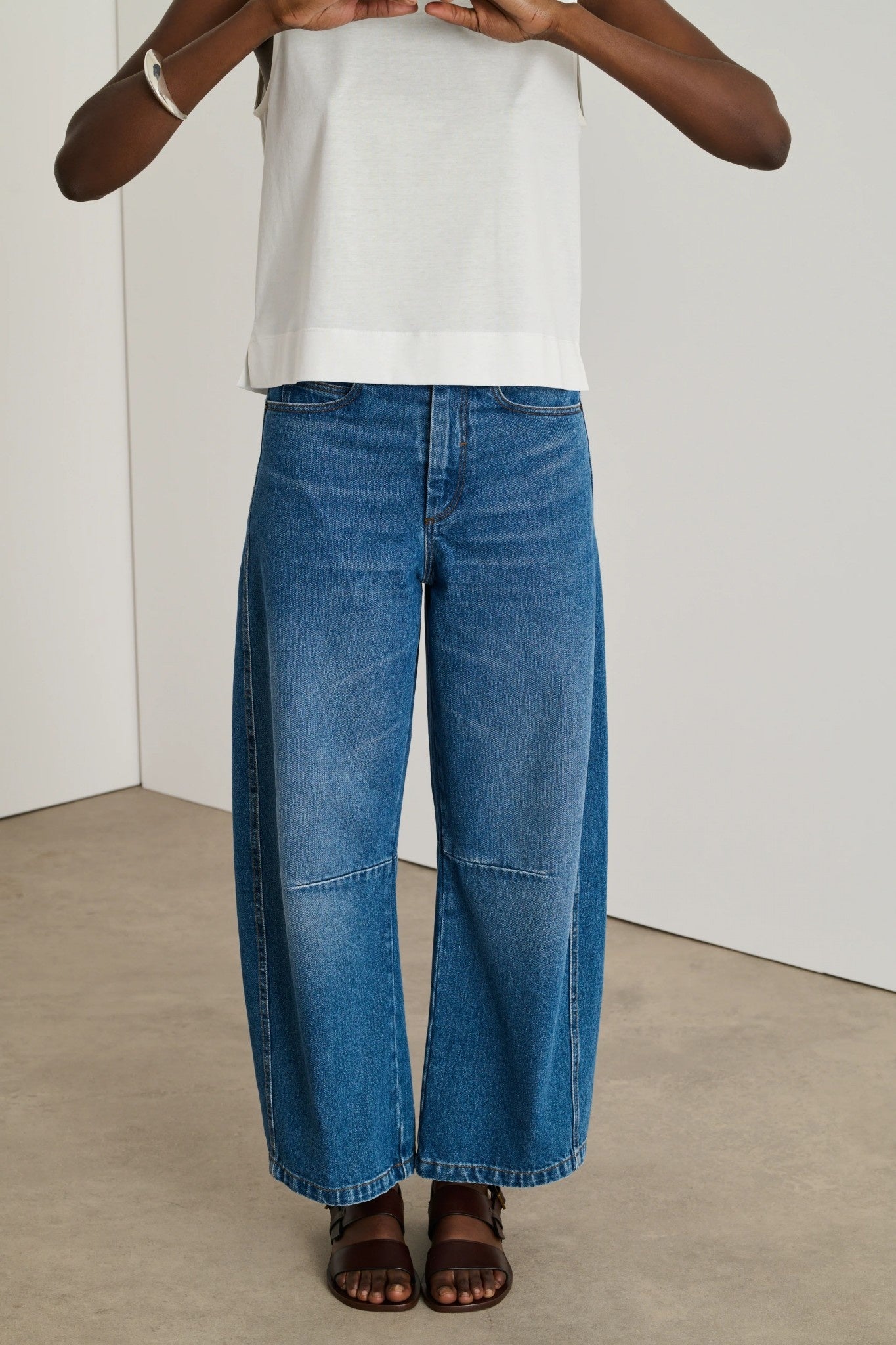 Elliot Balloon Cut Jeans