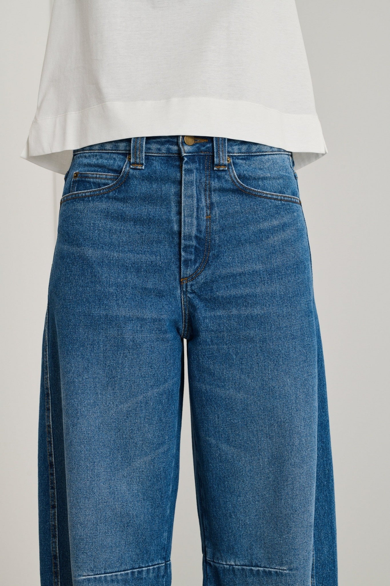 Elliot Balloon Cut Jeans