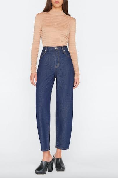 Frame - Ultra High-Rise Barrel Leg Rinse Jeans - 32 The Guild
