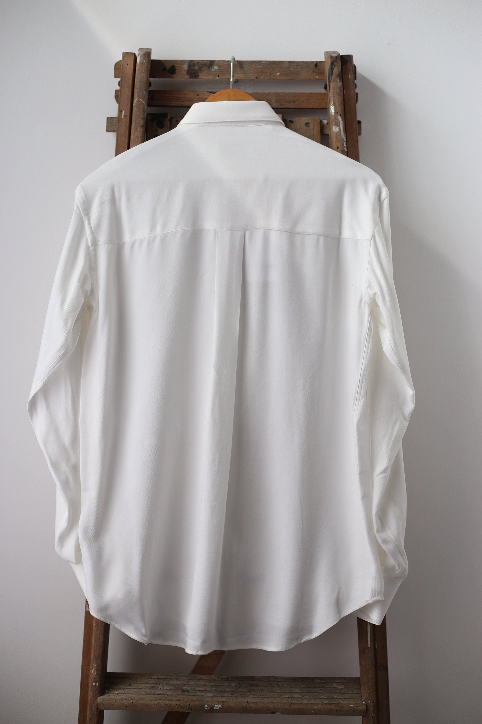 Amour Relaxed Ivory Shirt - 32 The Guild